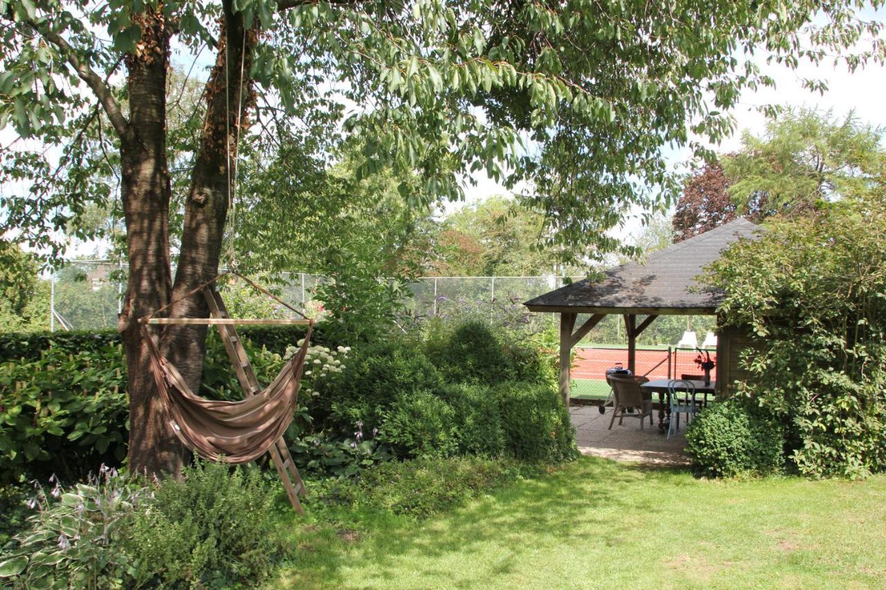 Willa Familiehuis De Betuwe Met Prive Kunstgras Tennisbaan En Sauna Erichem Zewnętrze zdjęcie